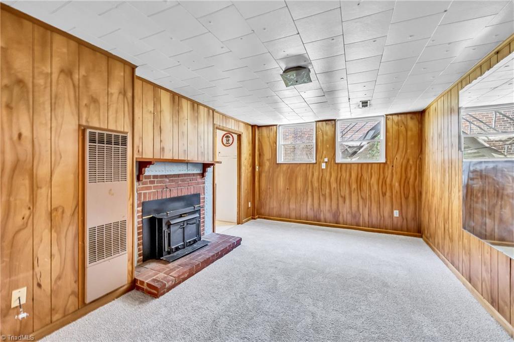 1041 Montgomery Street, Winston-Salem