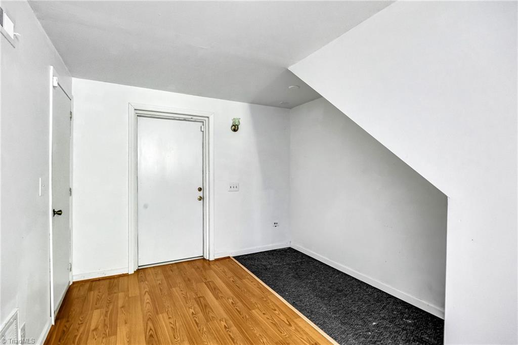 1041 Montgomery Street, Winston-Salem