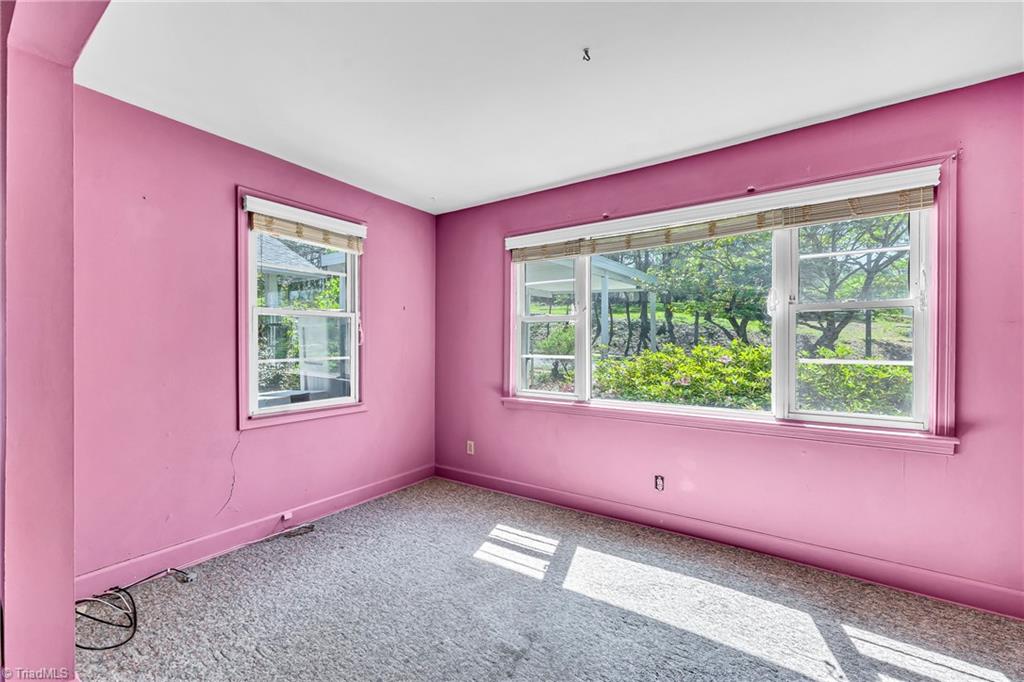 1041 Montgomery Street, Winston-Salem