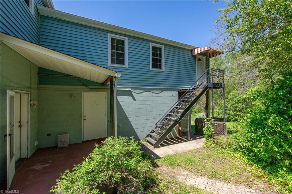 1041 Montgomery Street, Winston-Salem
