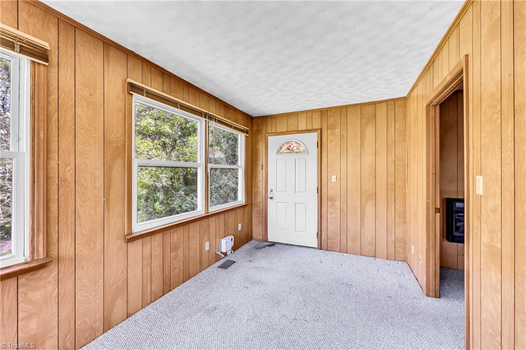1041 Montgomery Street, Winston-Salem