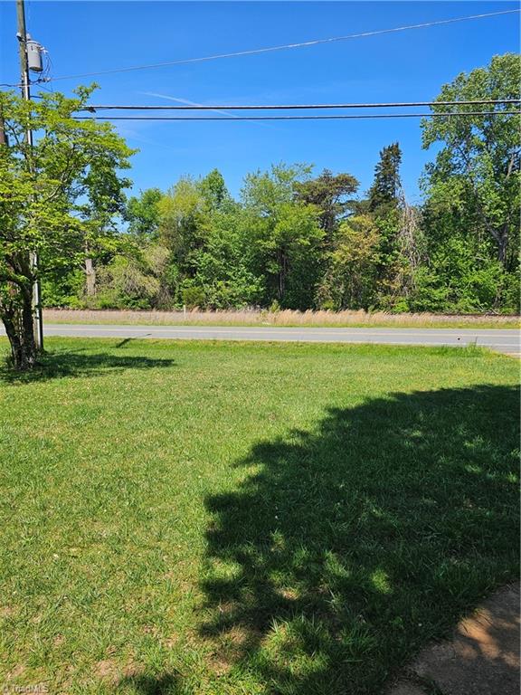 2558 Mountain Street