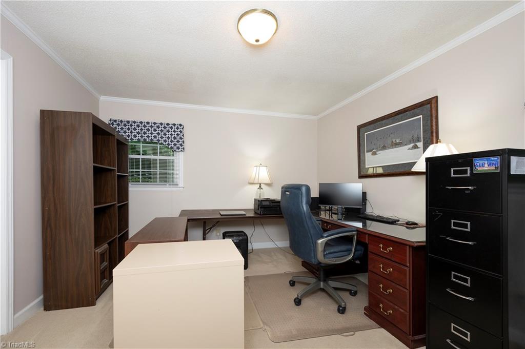 377 Country Lane