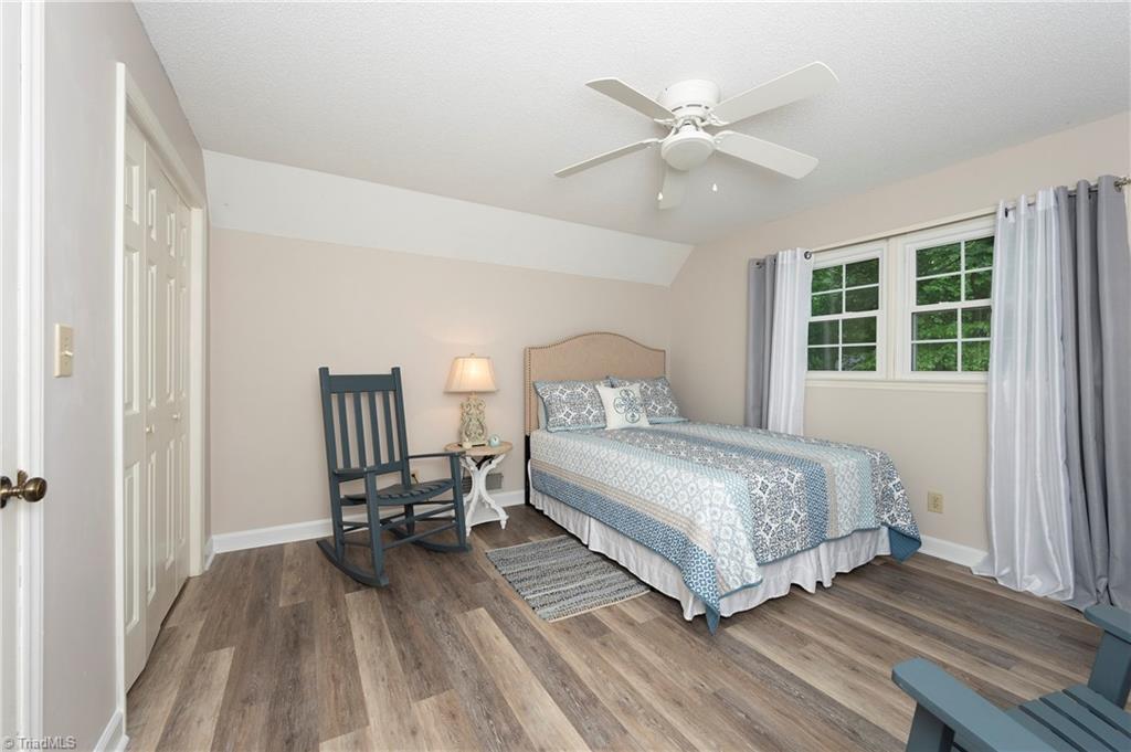 377 Country Lane