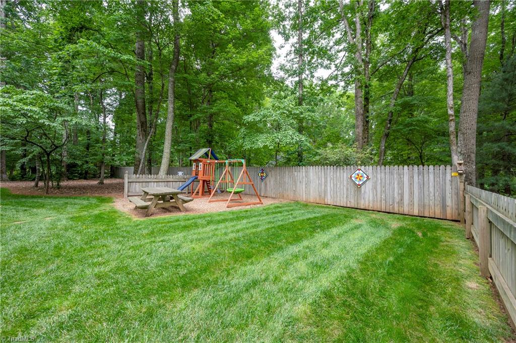 377 Country Lane