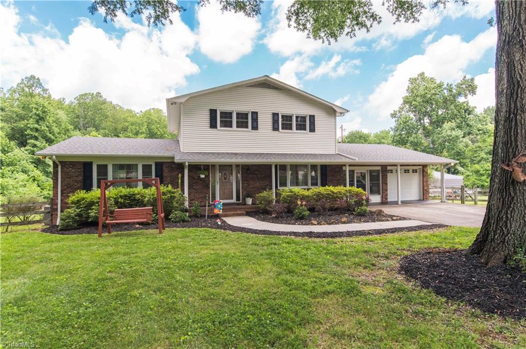 111 Ken Hoots Lane
