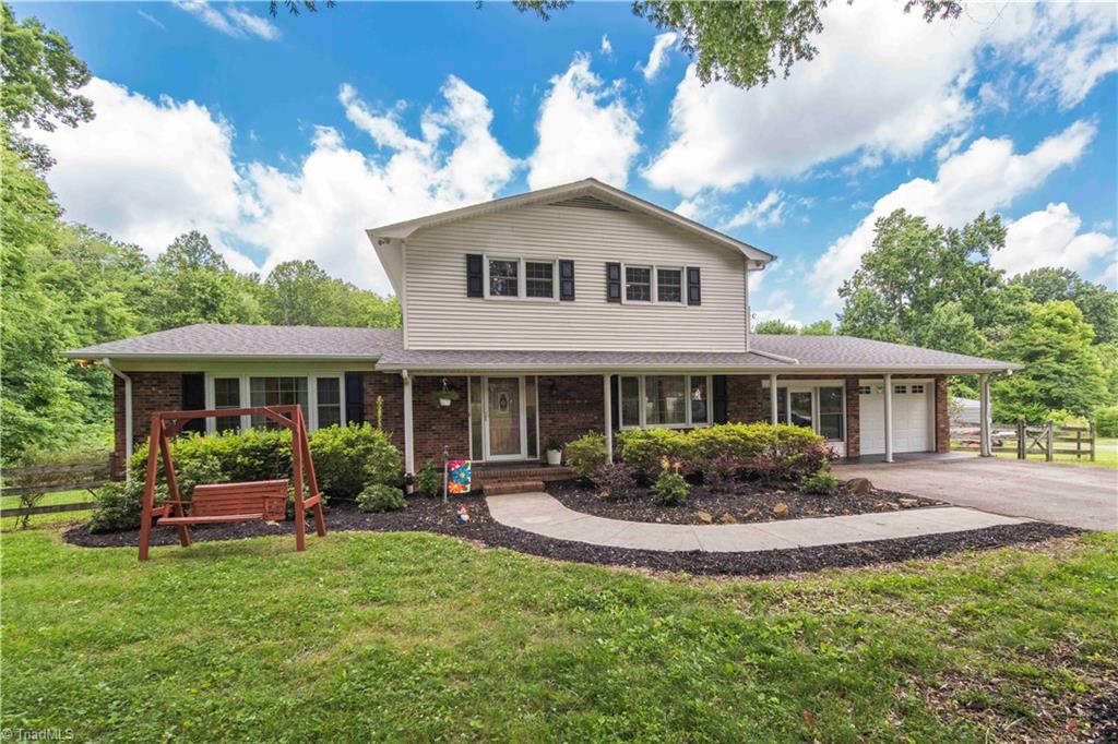 111 Ken Hoots Lane