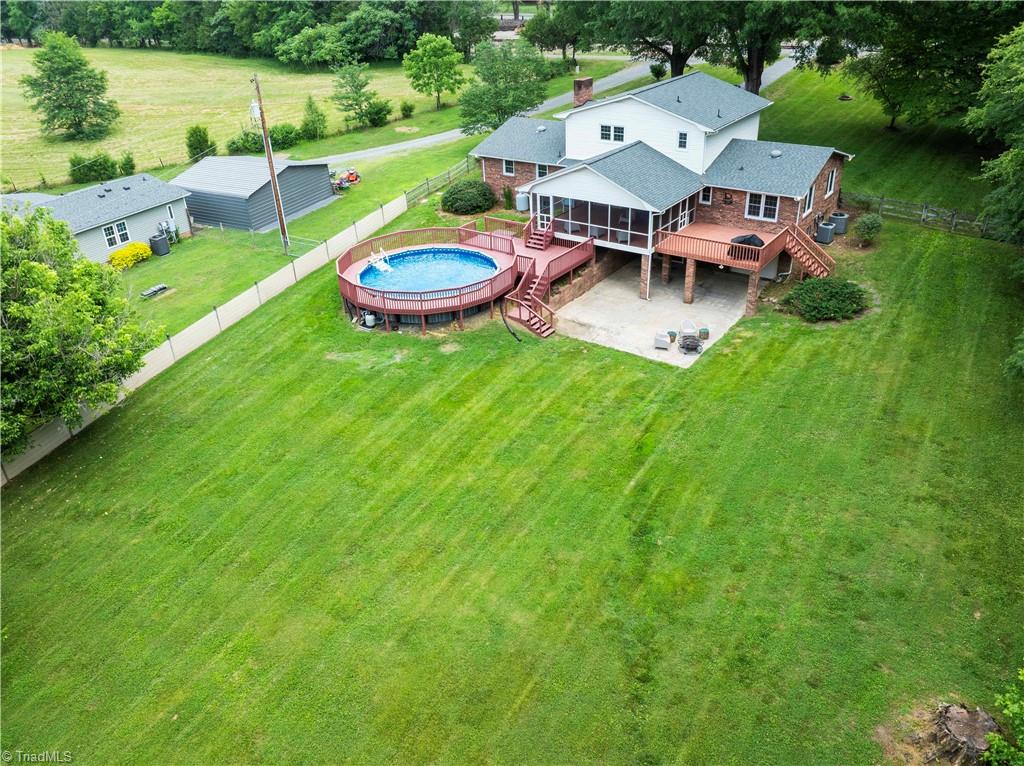 111 Ken Hoots Lane