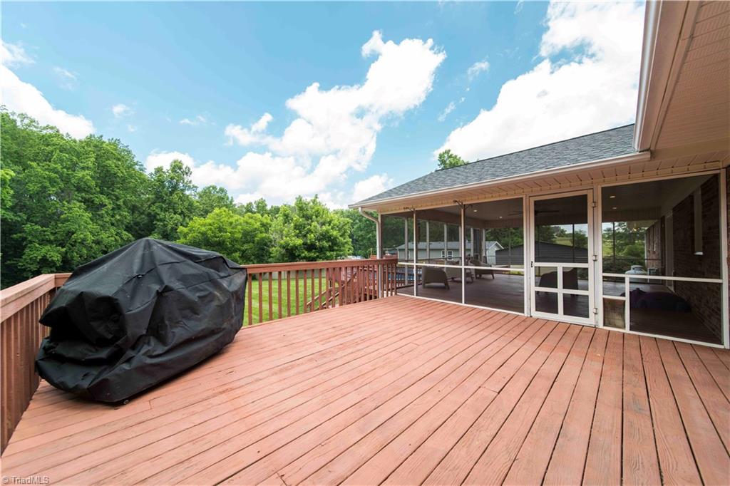 111 Ken Hoots Lane