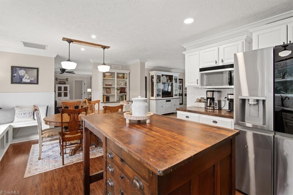 1420 Smith Road