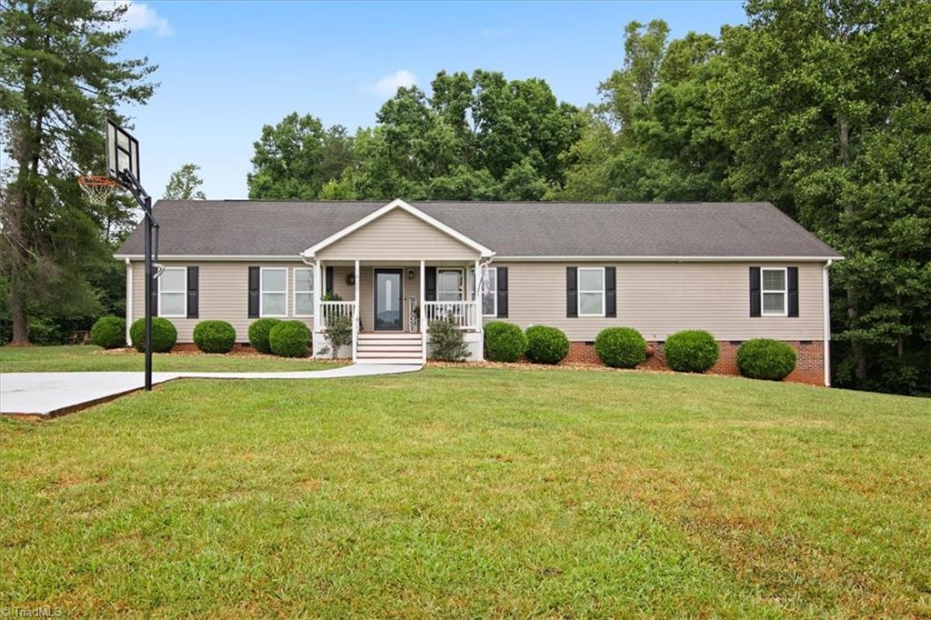 1420 Smith Road