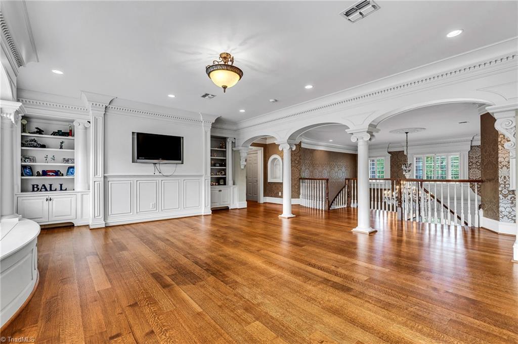 6311 Linda Drive