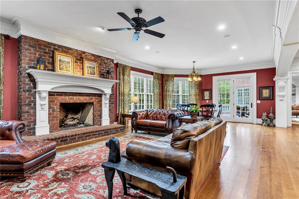 6311 Linda Drive
