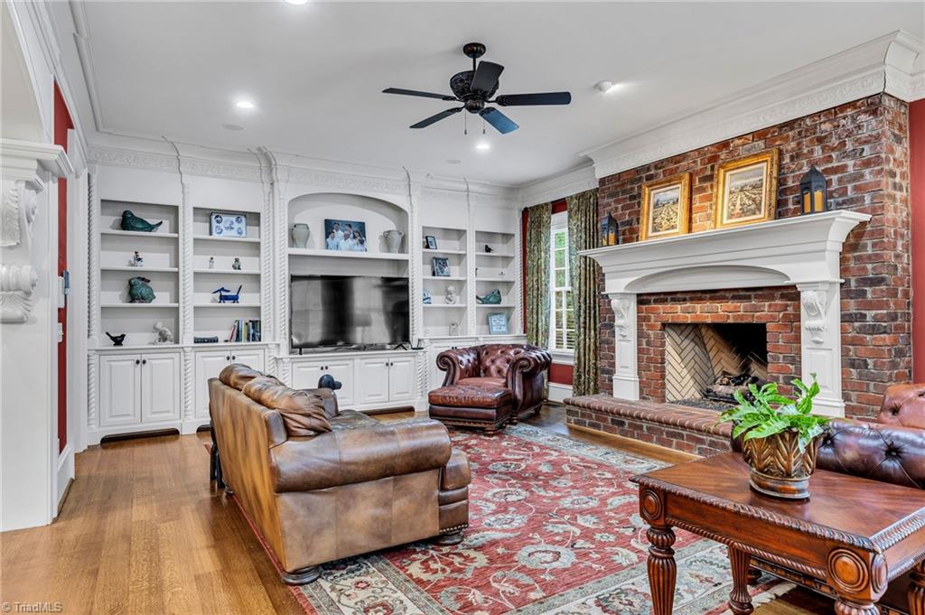 6311 Linda Drive