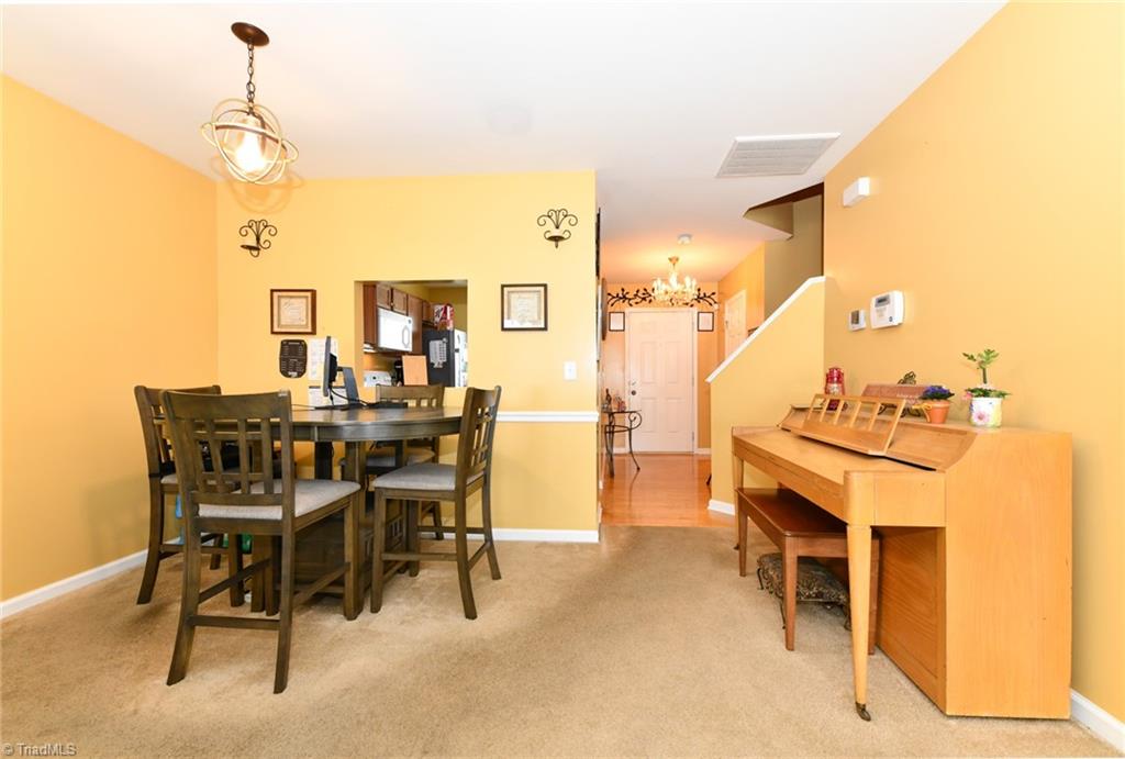 3986 Village Park Court, Winston-Salem