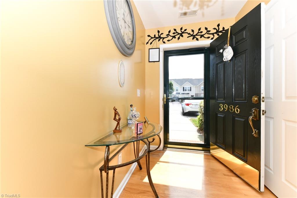 3986 Village Park Court, Winston-Salem