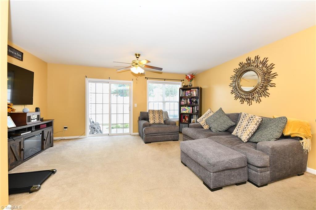 3986 Village Park Court, Winston-Salem