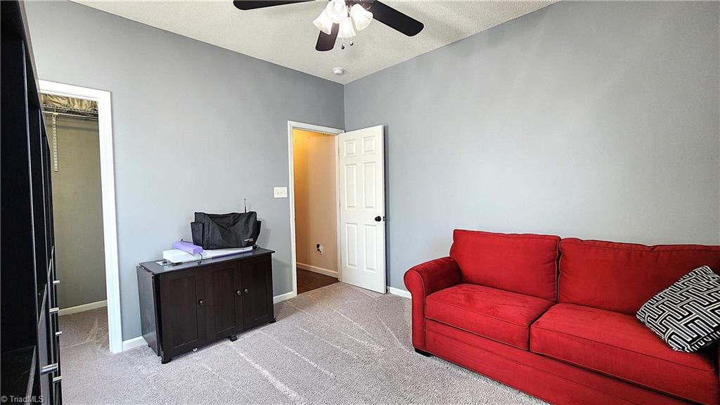 6034 Willomere Circle, Winston-Salem