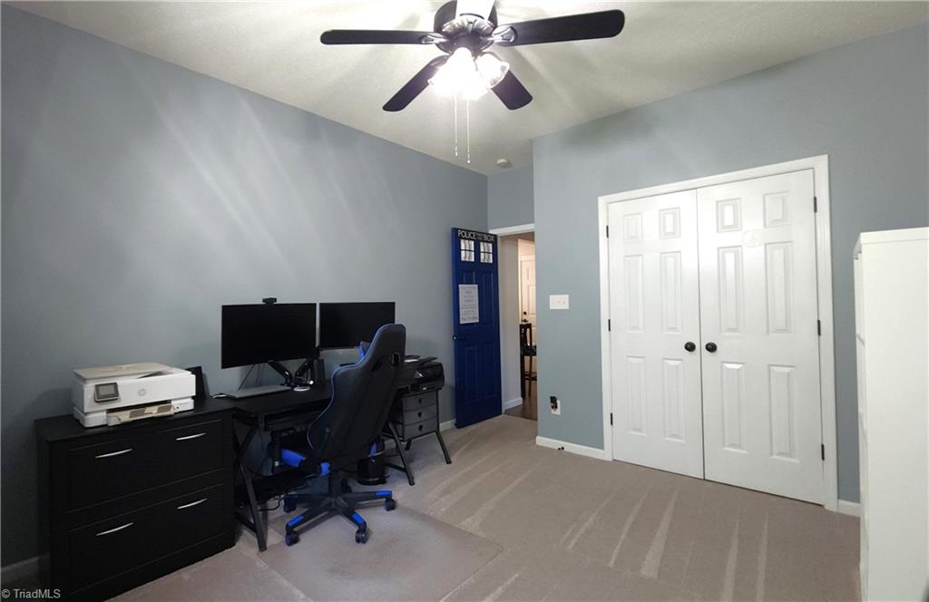 6034 Willomere Circle, Winston-Salem