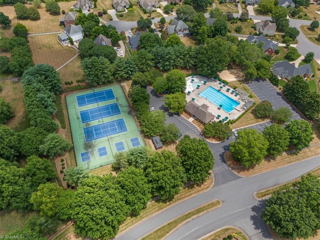 131 Lonetree Circle