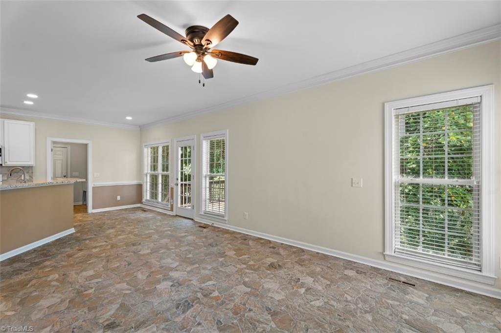 131 Lonetree Circle