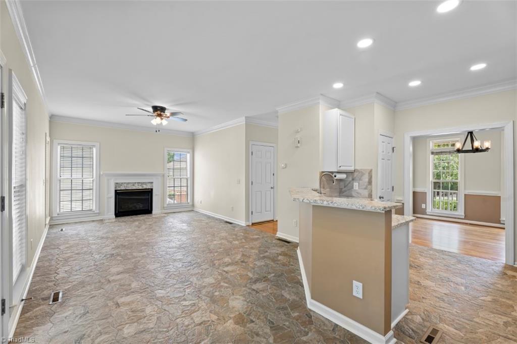 131 Lonetree Circle