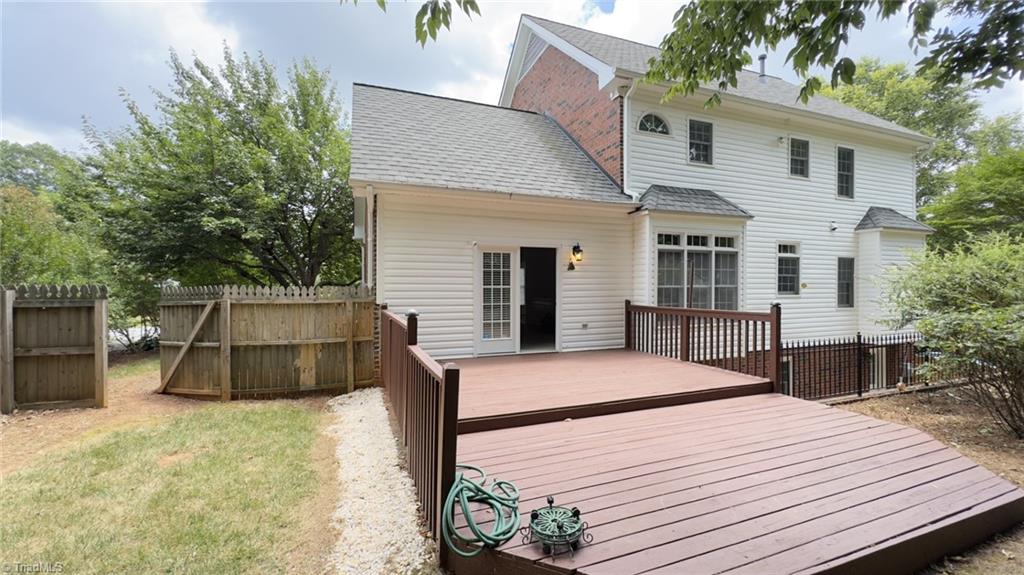 884 Ridge Gate Drive