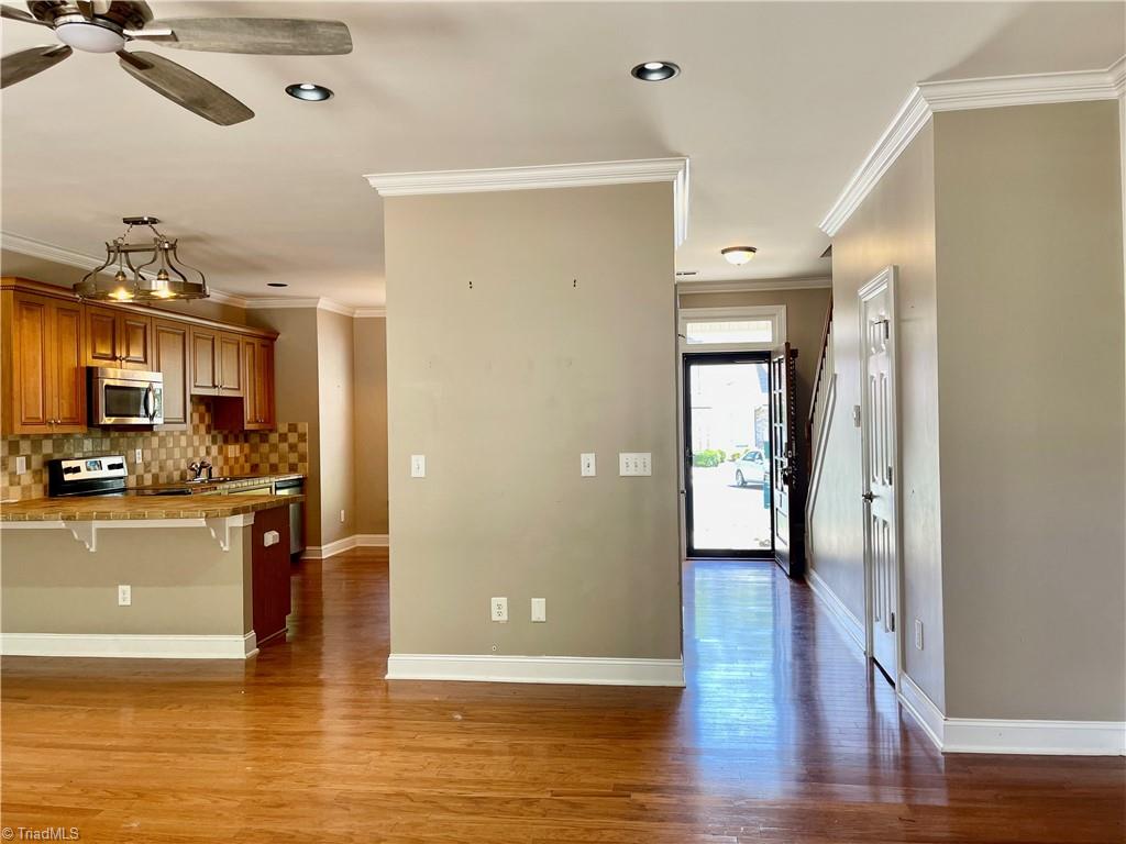 7 Hydrangea Court