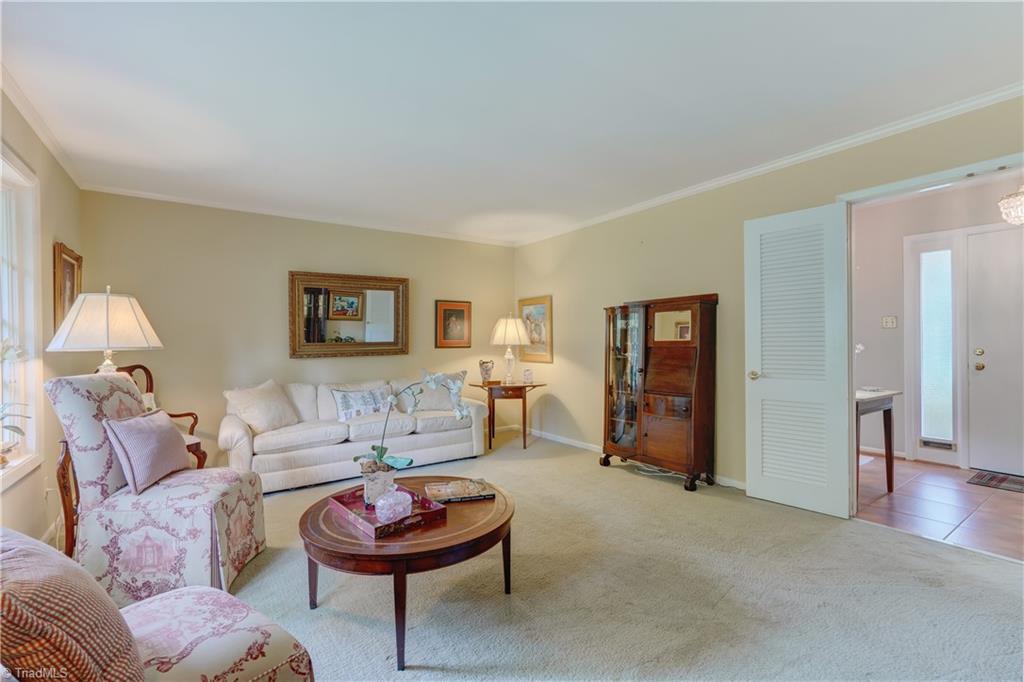 3018 Stratford Drive