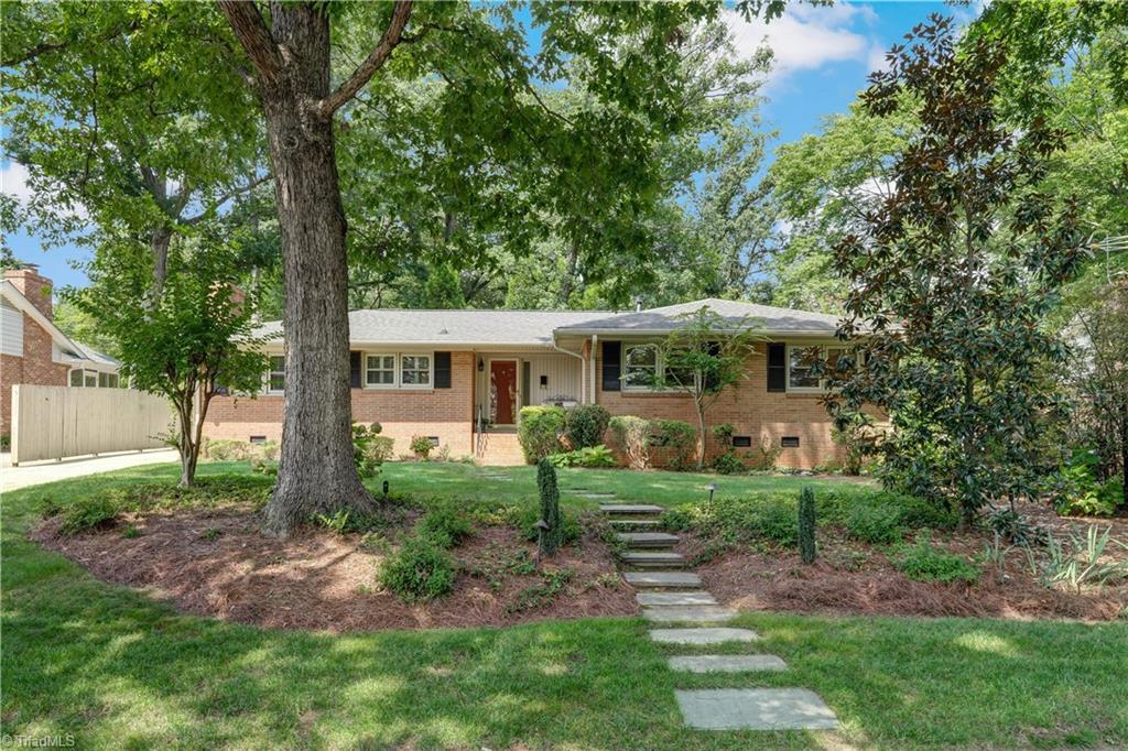 3018 Stratford Drive