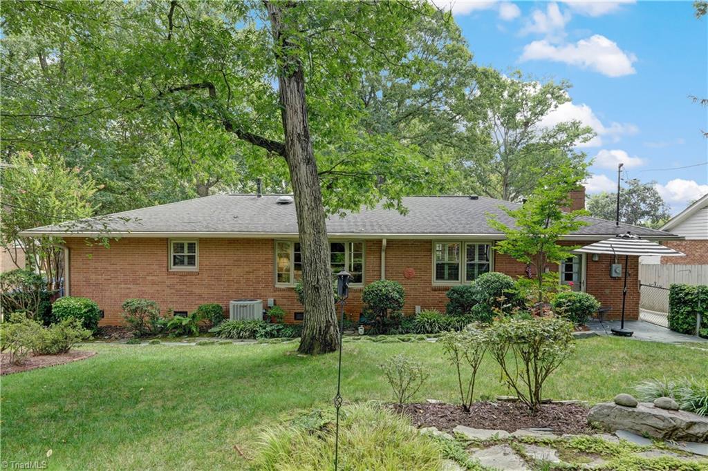 3018 Stratford Drive