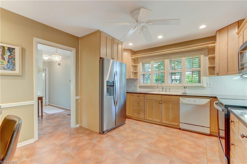 3018 Stratford Drive