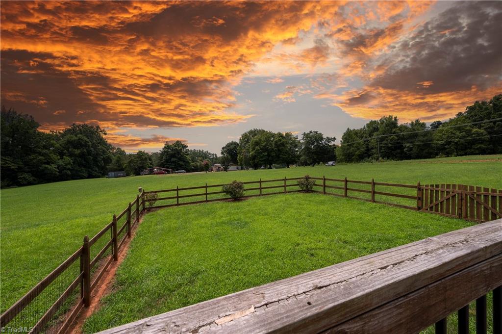 112 Saddlebrook Drive