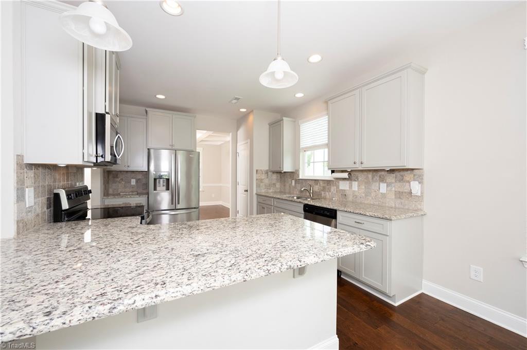 112 Saddlebrook Drive