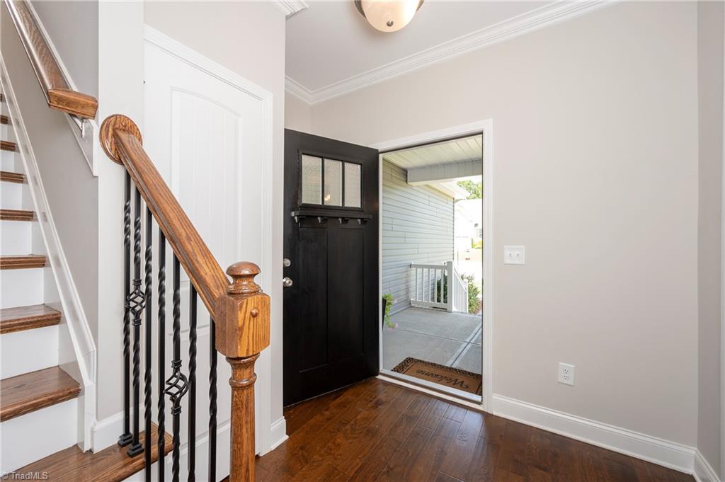112 Saddlebrook Drive