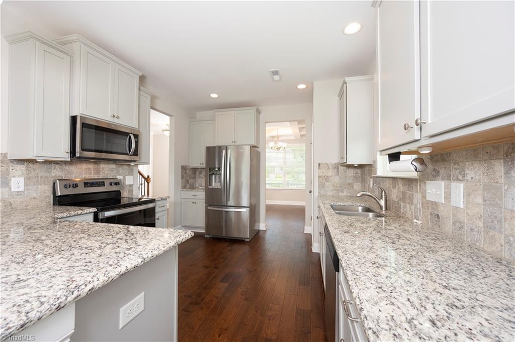 112 Saddlebrook Drive