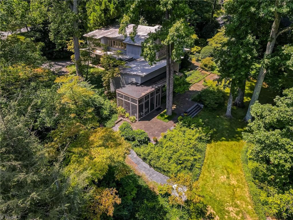 108 W Kemp Road