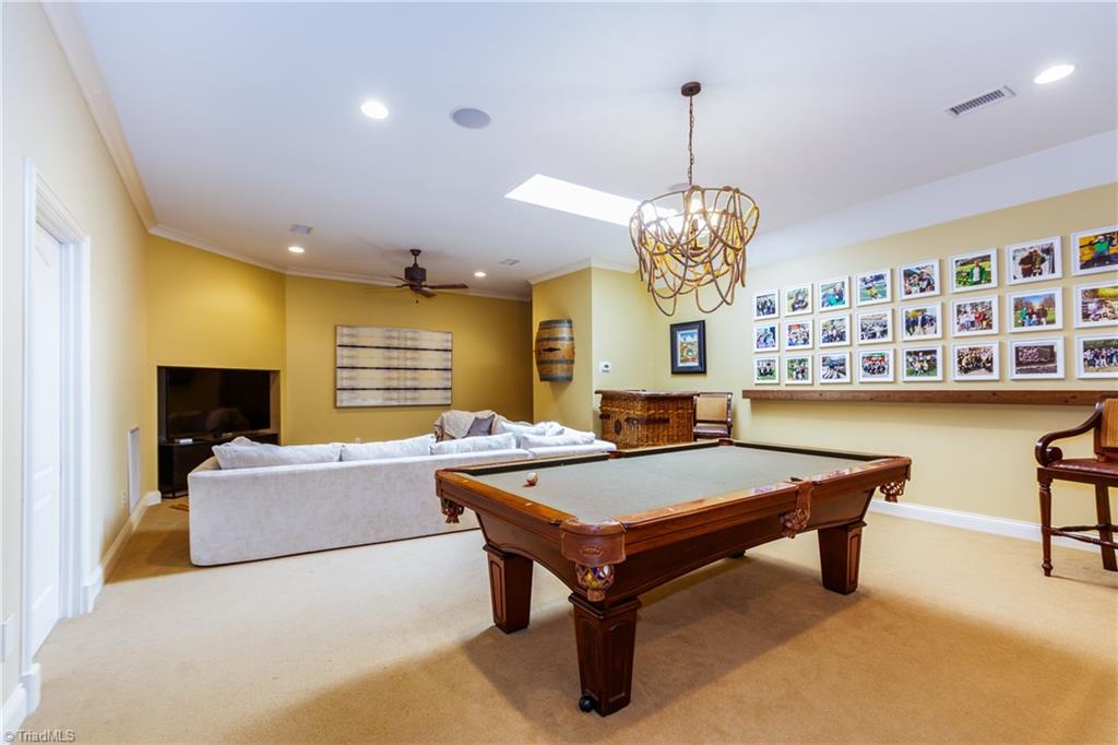 807 Sunset Drive