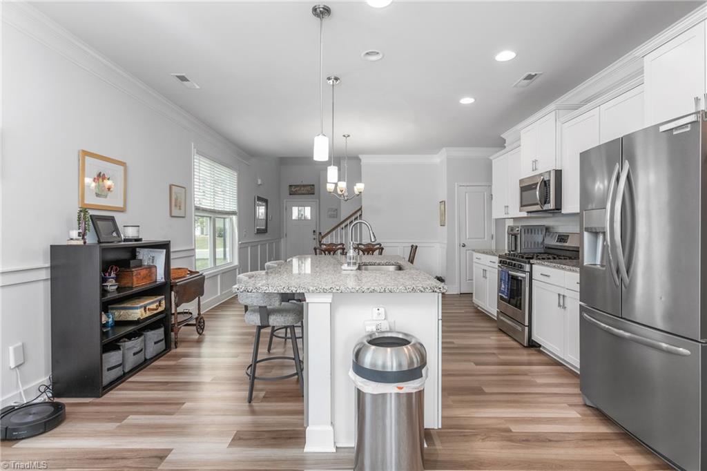 2 Finley Ridge Way