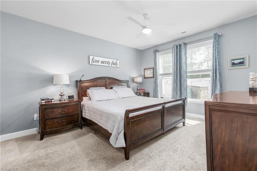 2 Finley Ridge Way