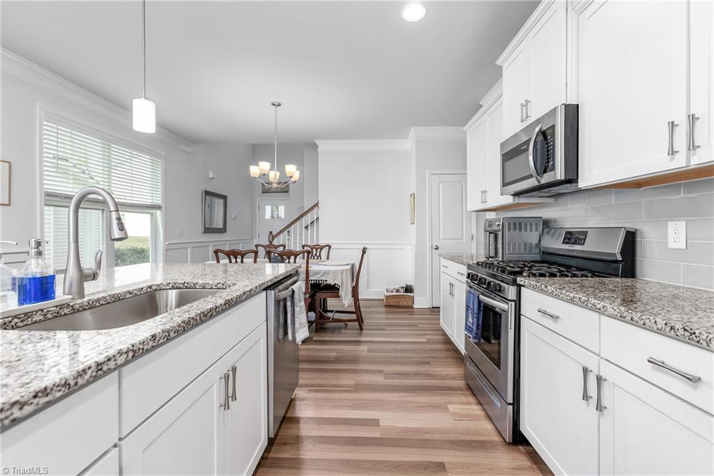 2 Finley Ridge Way