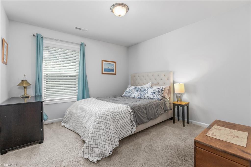 2 Finley Ridge Way
