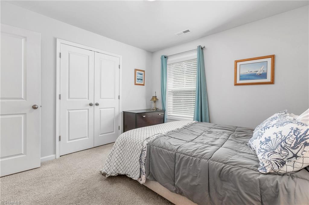 2 Finley Ridge Way
