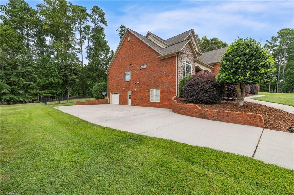 554 Medinah Drive, Winston-Salem
