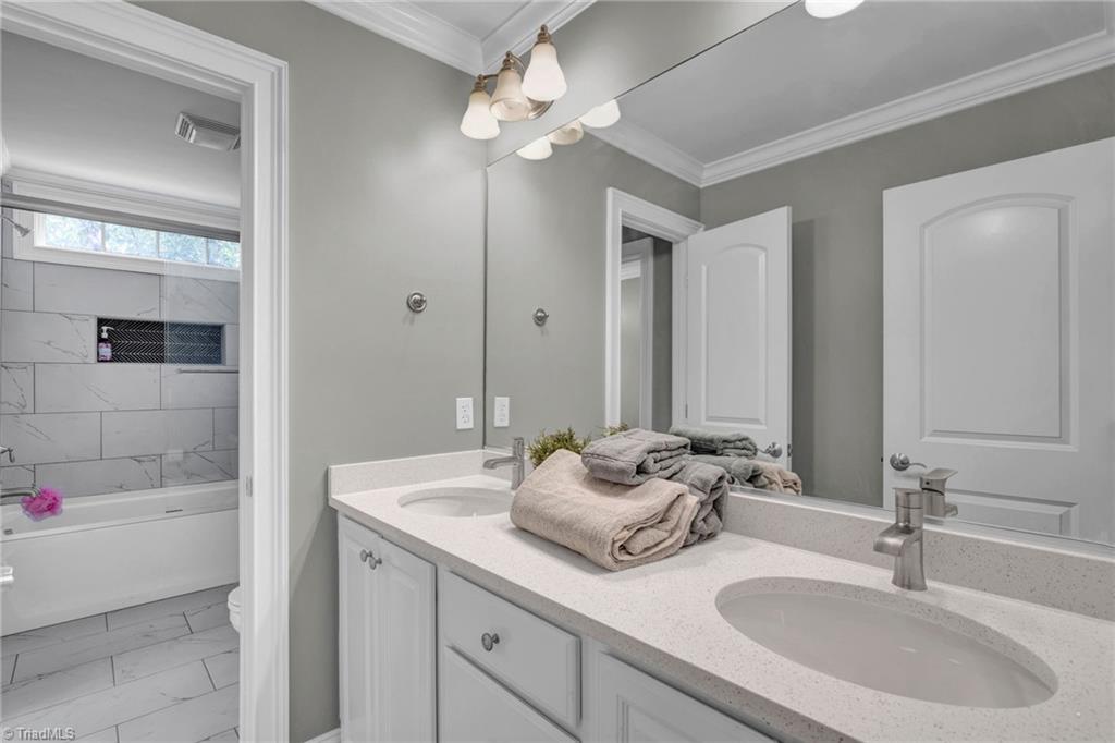 554 Medinah Drive, Winston-Salem