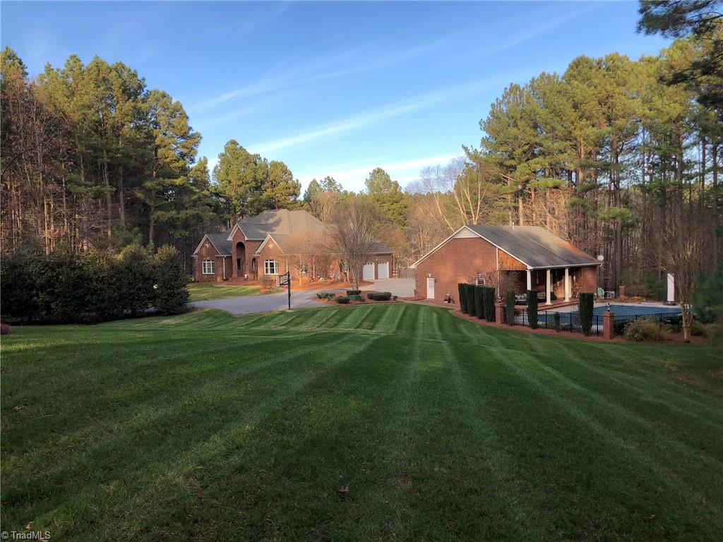 1020 Weatherford Trail