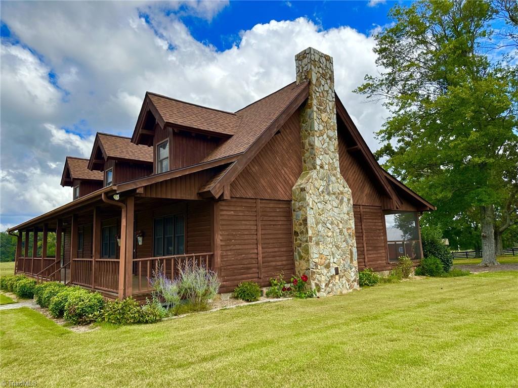 1345 Thomas Road