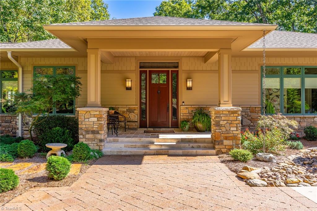 140 Newcomb Lane