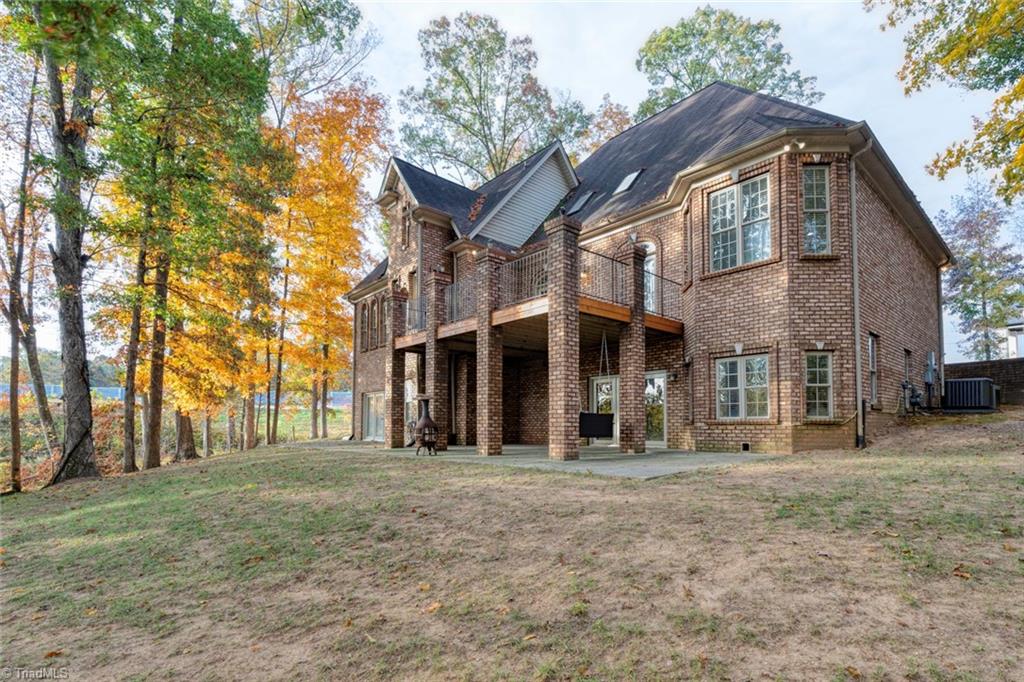 549 Doe Run Drive