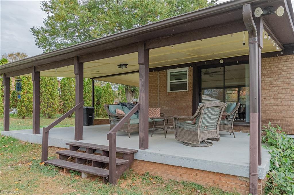 307 Bedford Drive
